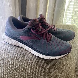 Brooks glycerin 17 size 9.5
